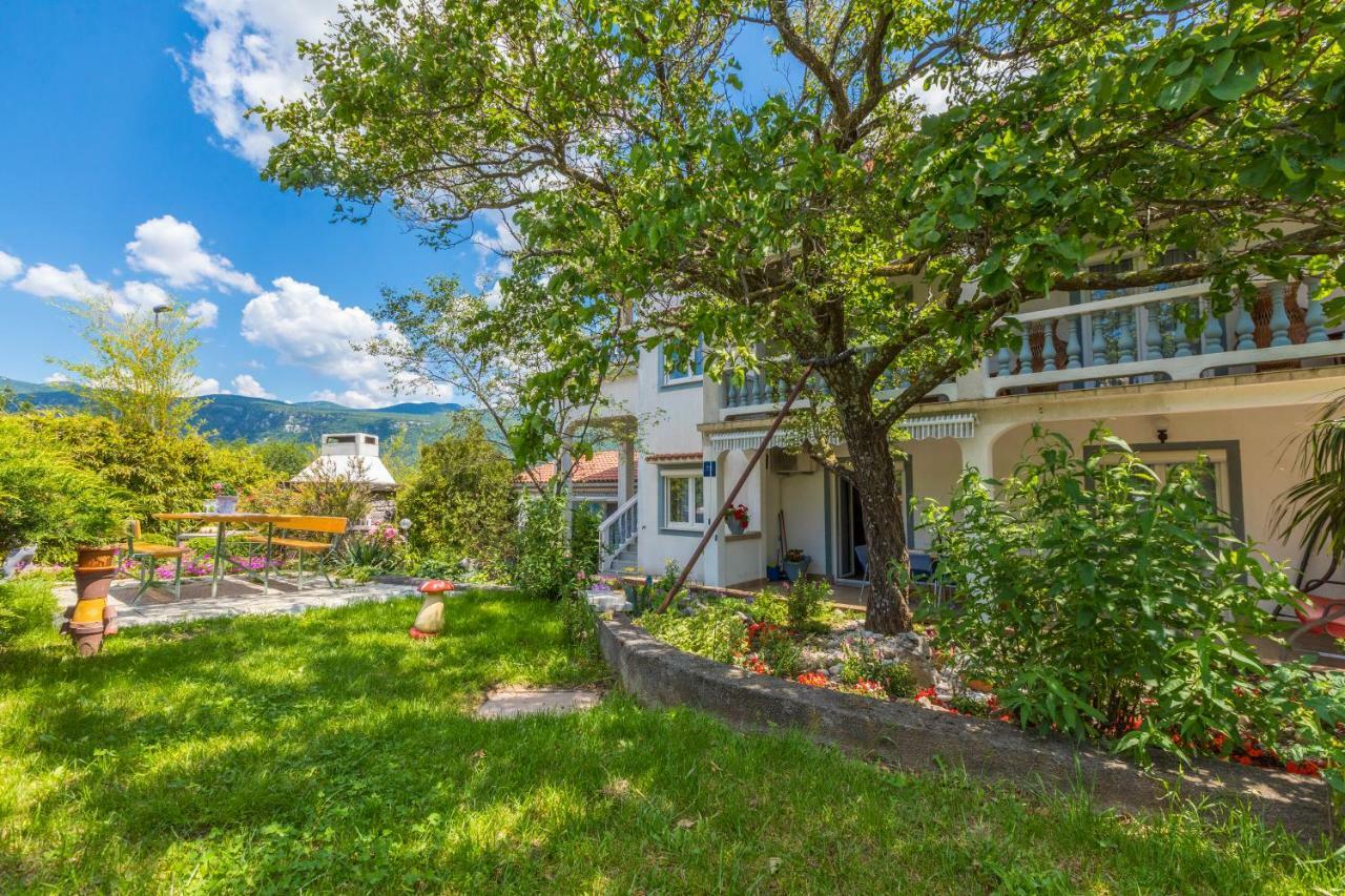 Apartments Marica Novi Vinodolski Eksteriør billede