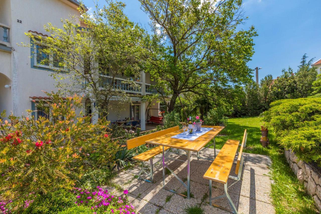 Apartments Marica Novi Vinodolski Eksteriør billede